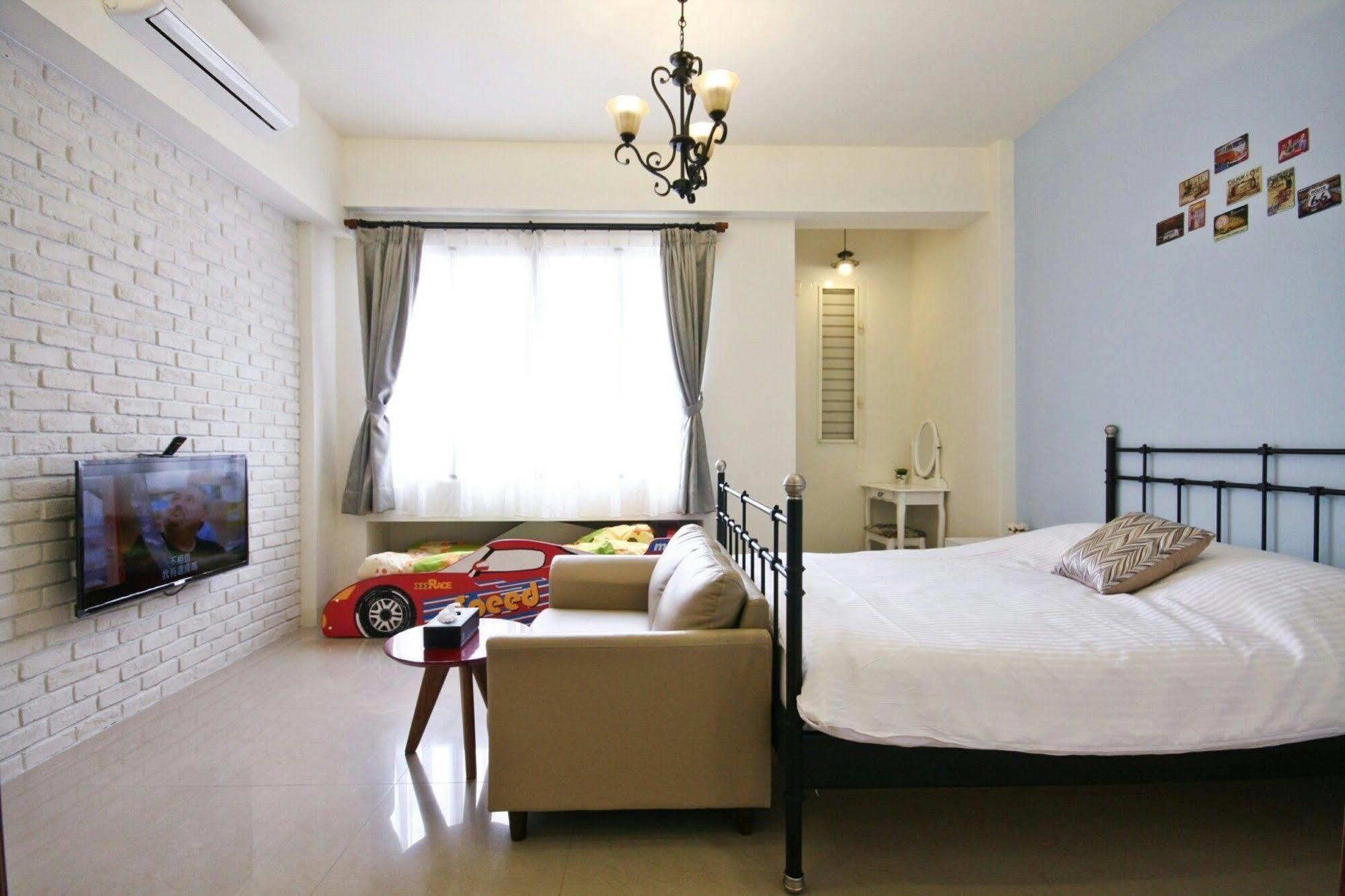 Hotel Q House Nantou Esterno foto